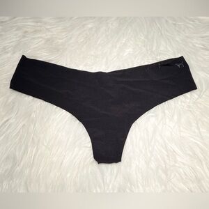 PINK Victoria’s Secret No-Show Thong Panty
